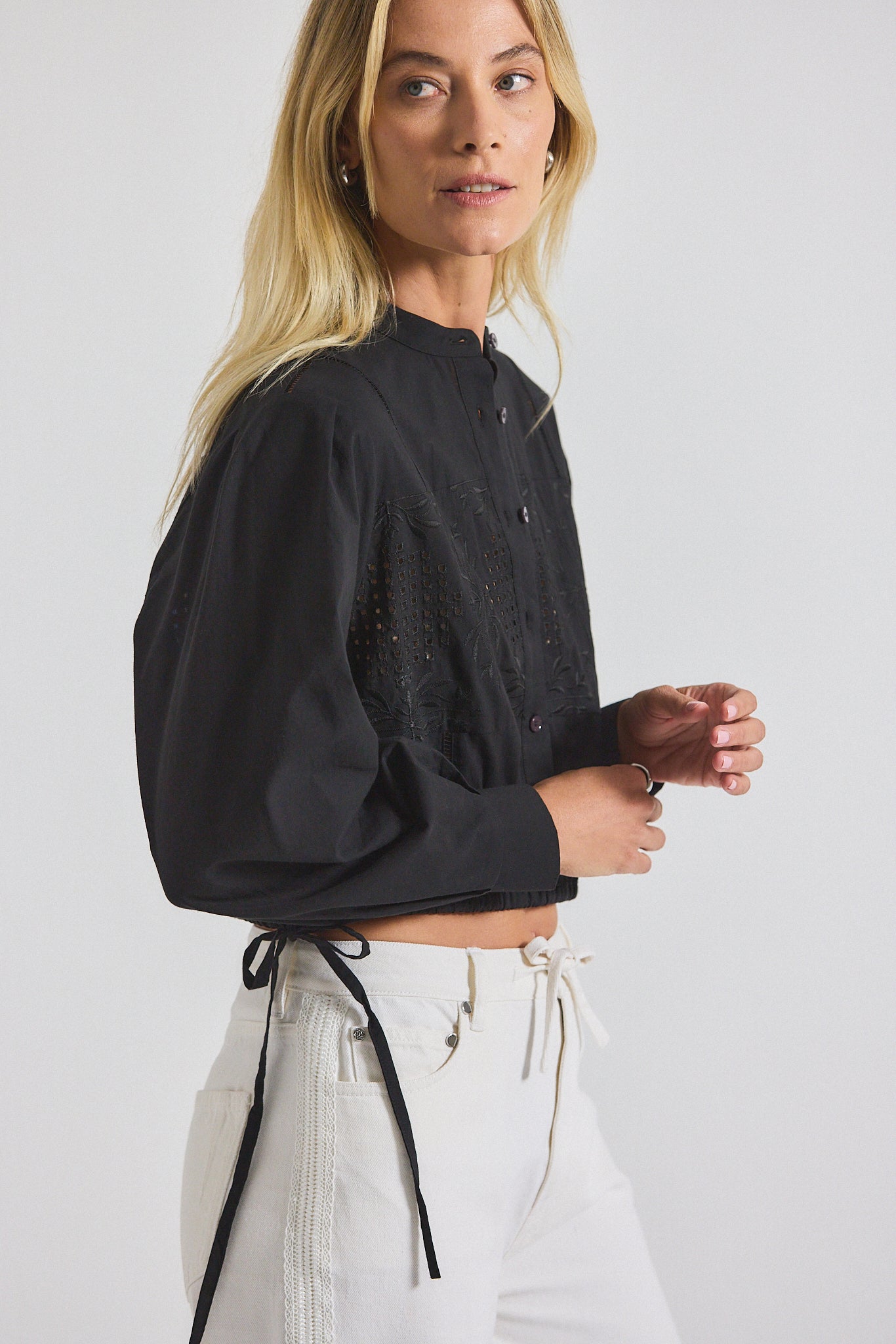 Malory Garden Tile Eyelet Blouse - Black